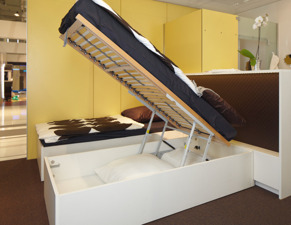 BED LIFT-UP SYSTEMS